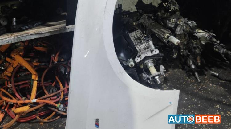 Body  Fenders  BMW 620