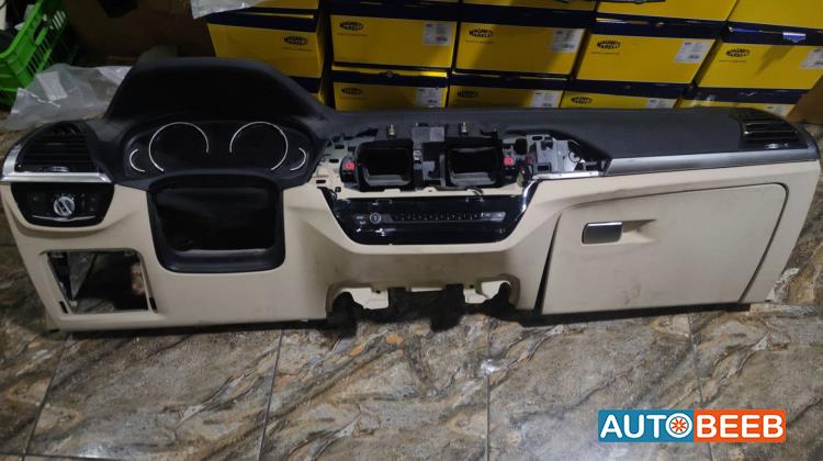 Cabin  Dashboard BMW X3