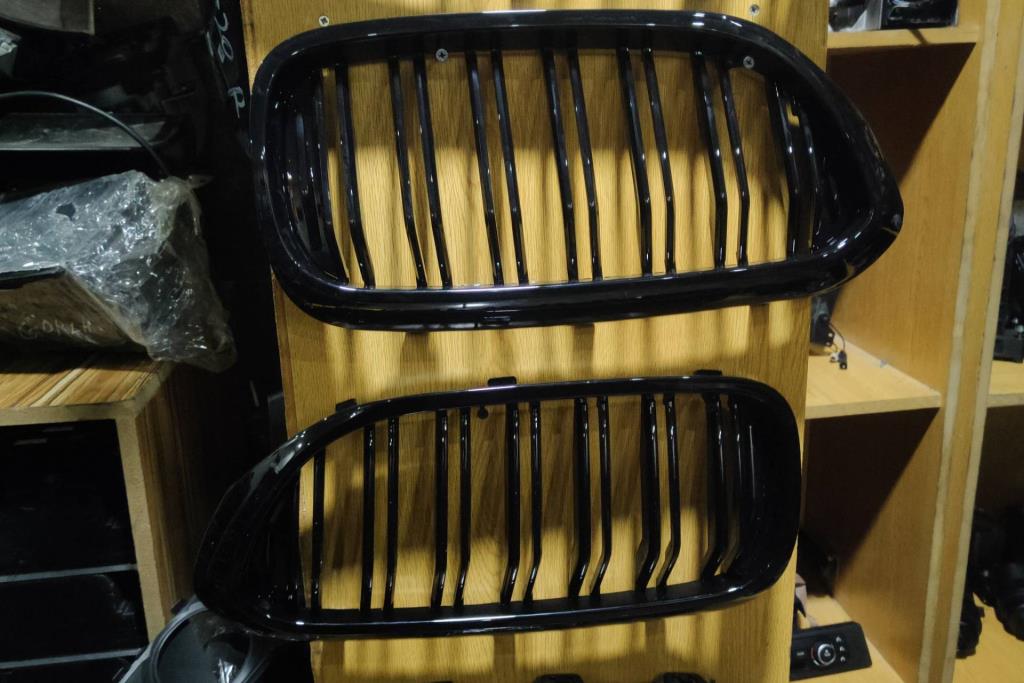 Body  Grilles BMW 530