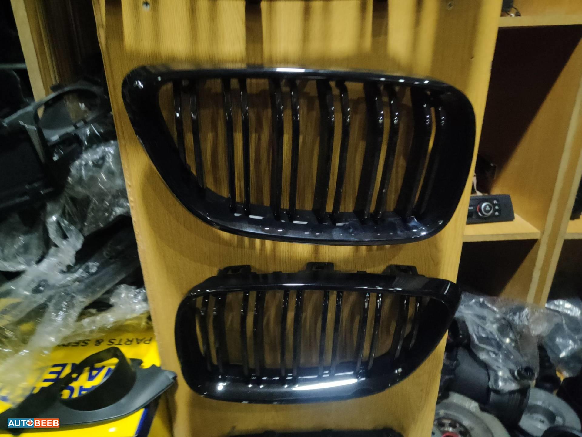 Body  Grilles BMW 225