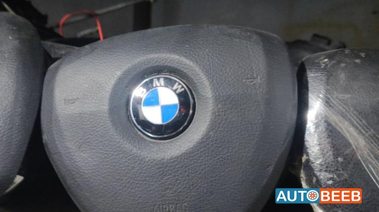 Cabin  Steering Wheel BMW 520