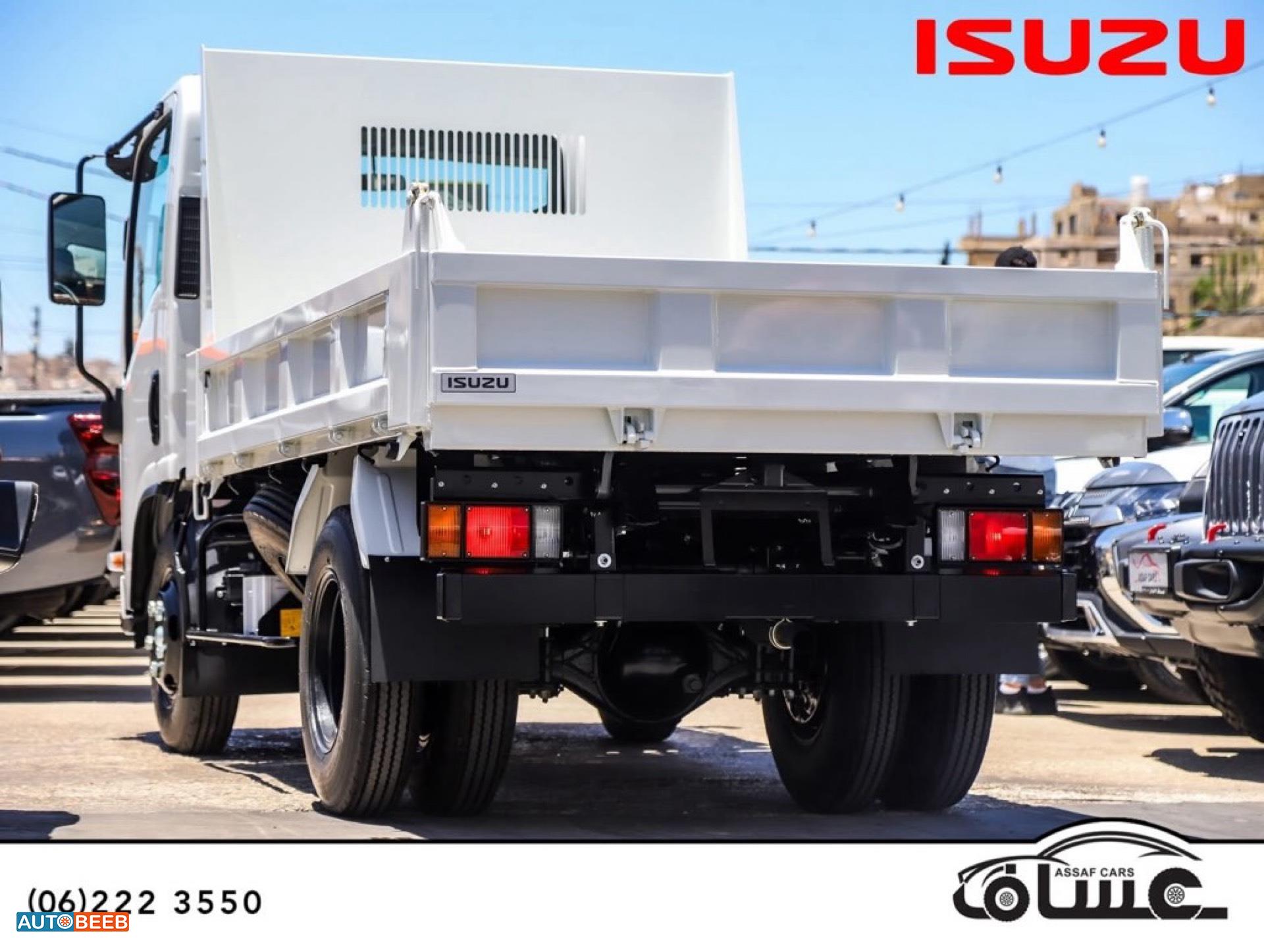 Tipper Isuzu 2026