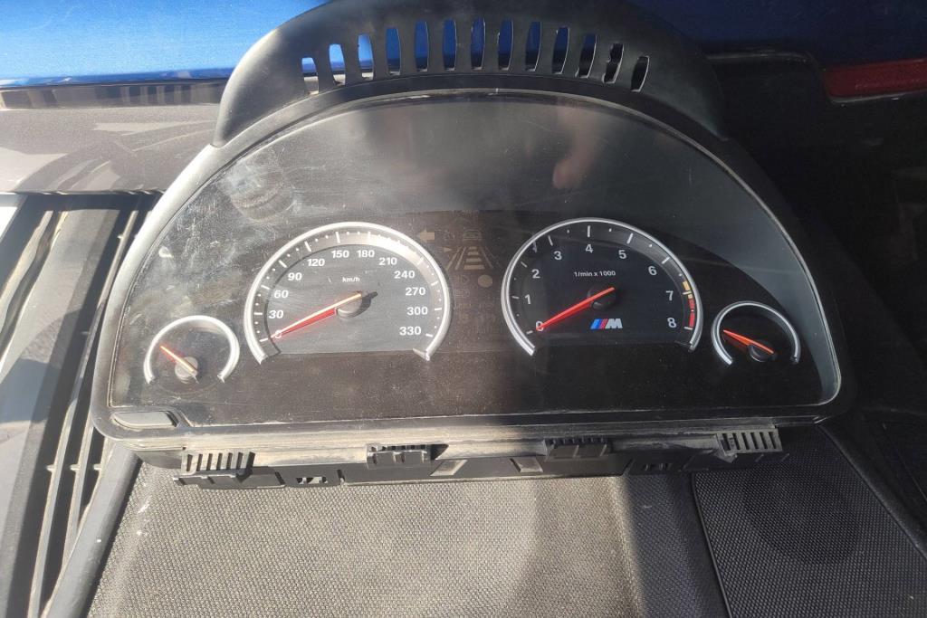 Cabin  Dashboard BMW M6