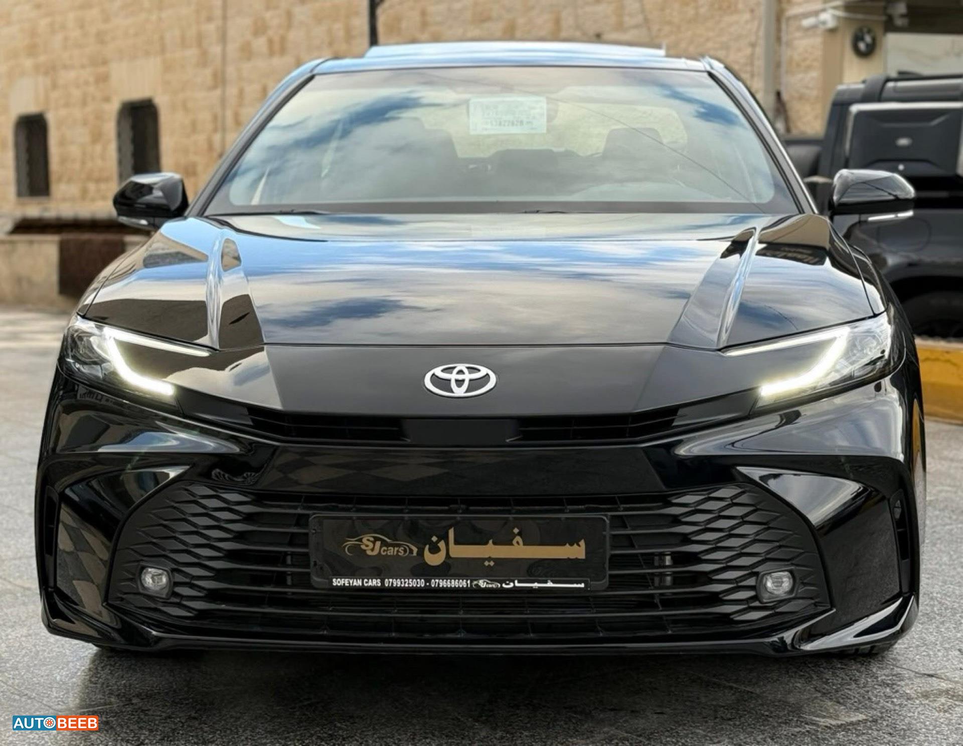 تويوتا كامري 2025