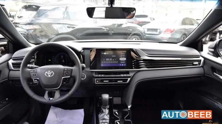 تويوتا كامري 2025