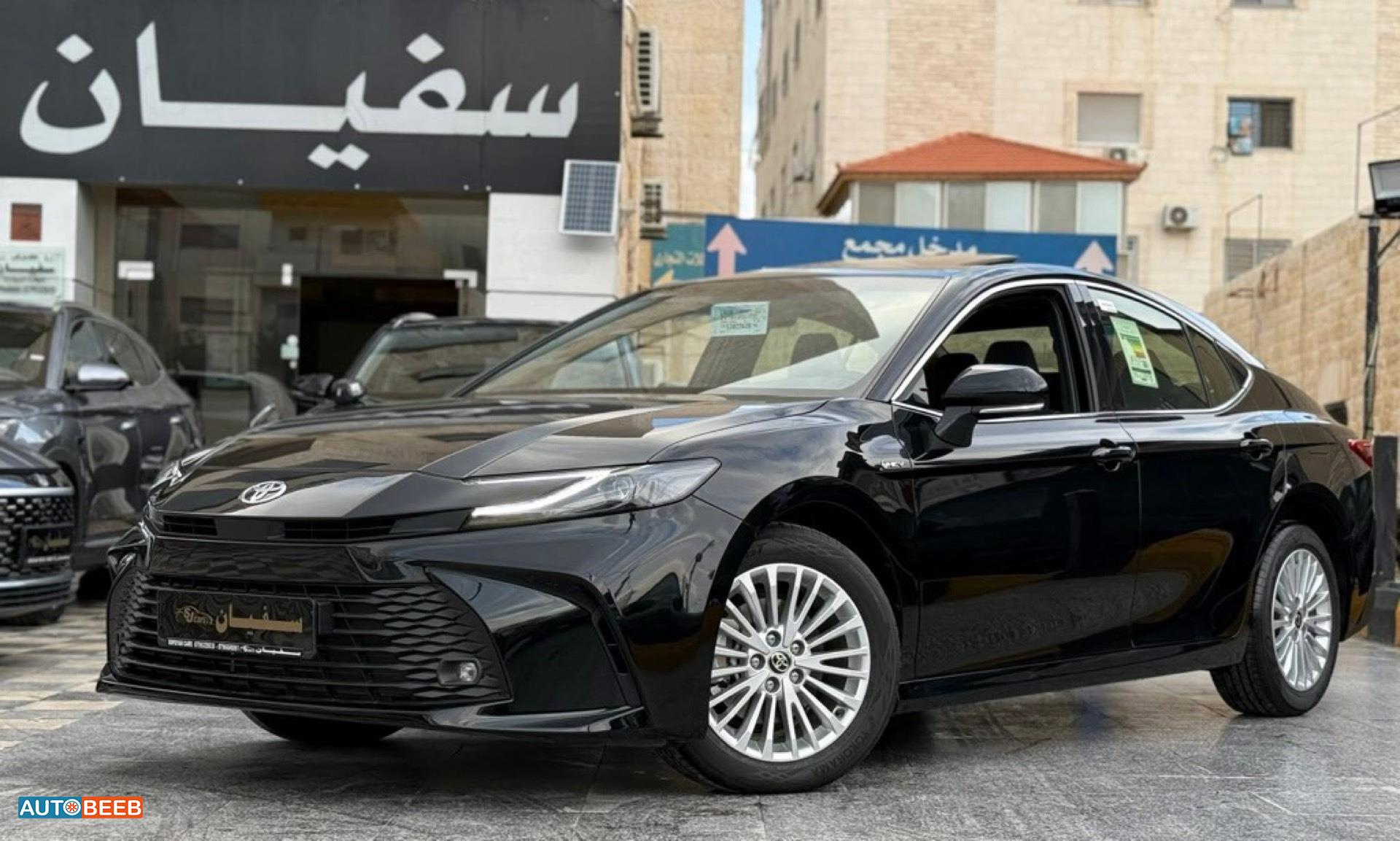 تويوتا كامري 2025