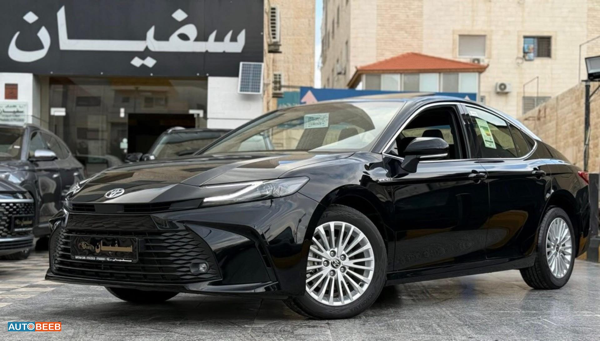 تويوتا كامري 2025