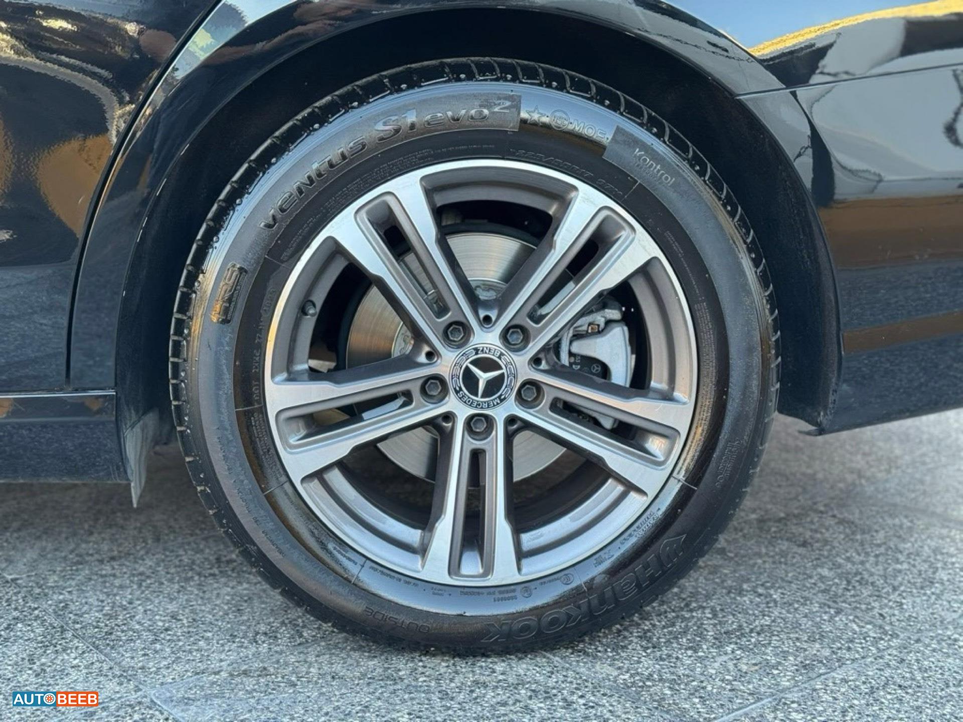 Mercedes Benz E200 2021