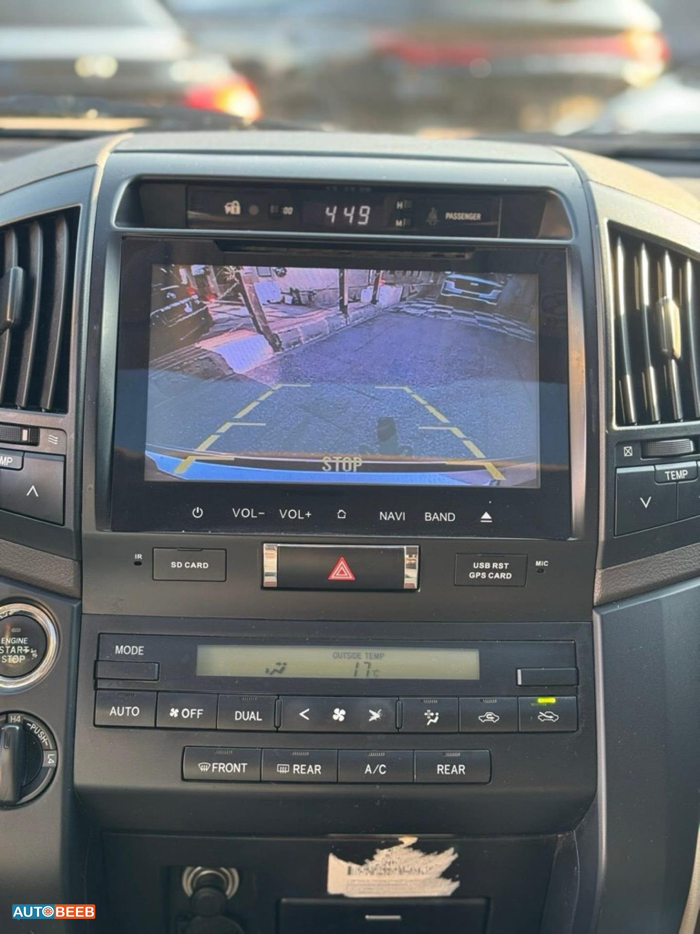 Toyota Land Cruiser 2014