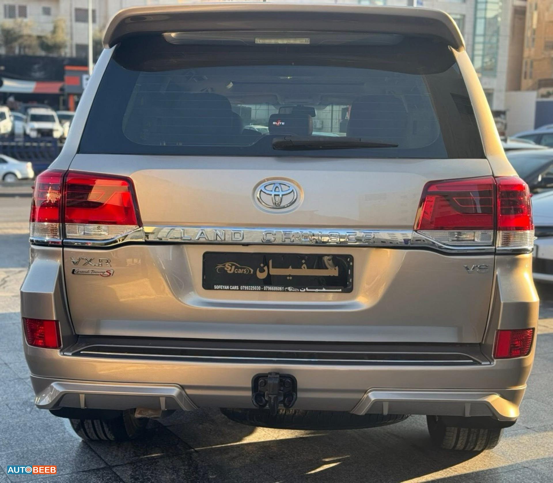 Toyota Land Cruiser 2014