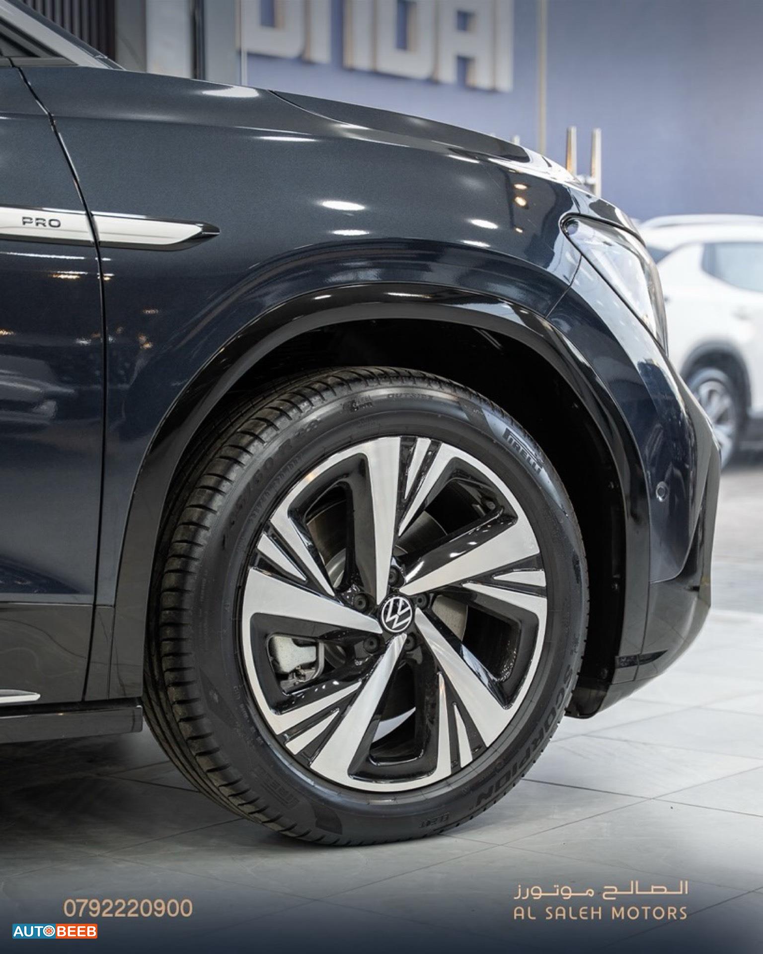 Volkswagen ID.6 2023