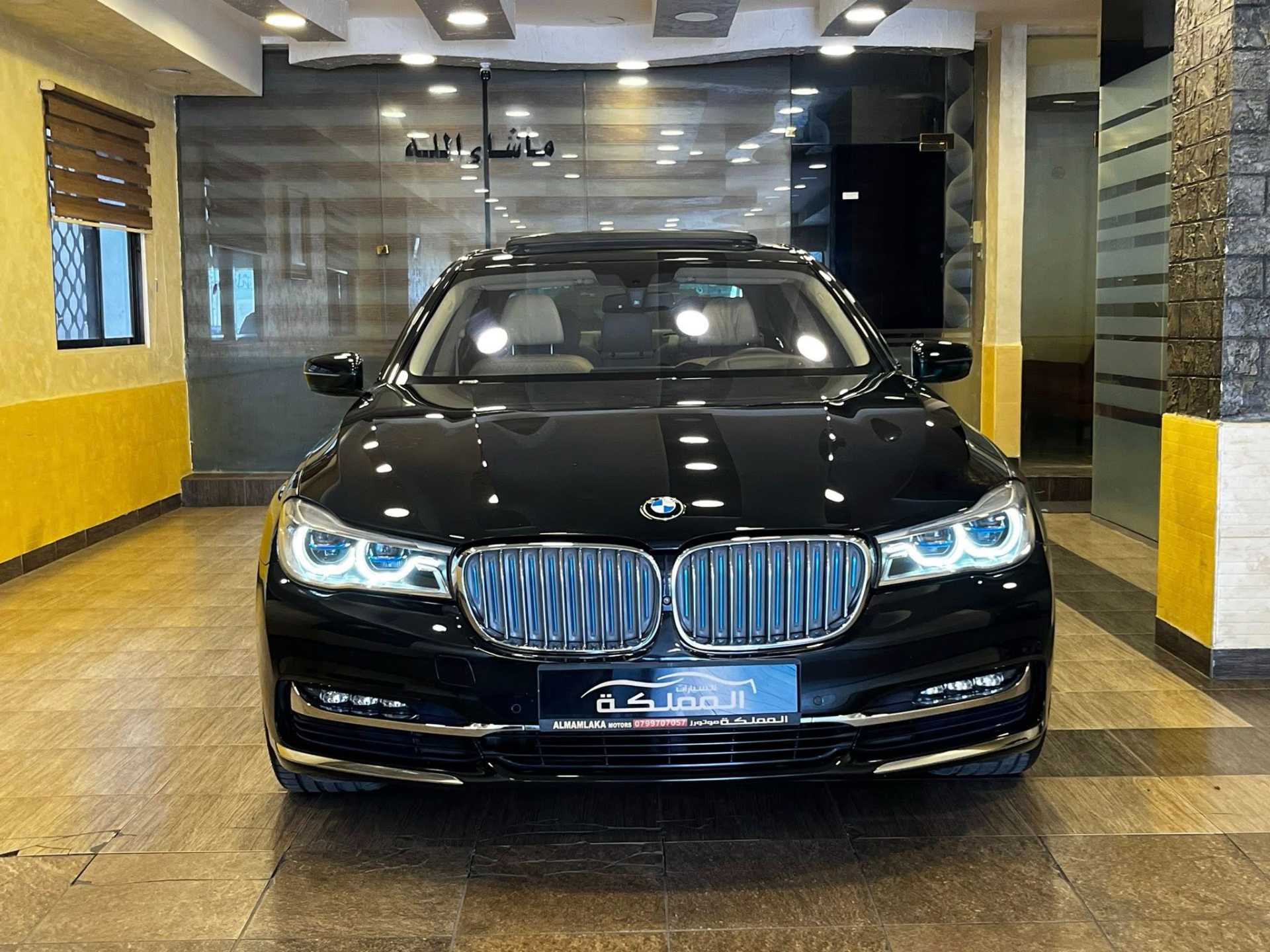 BMW 740 2017