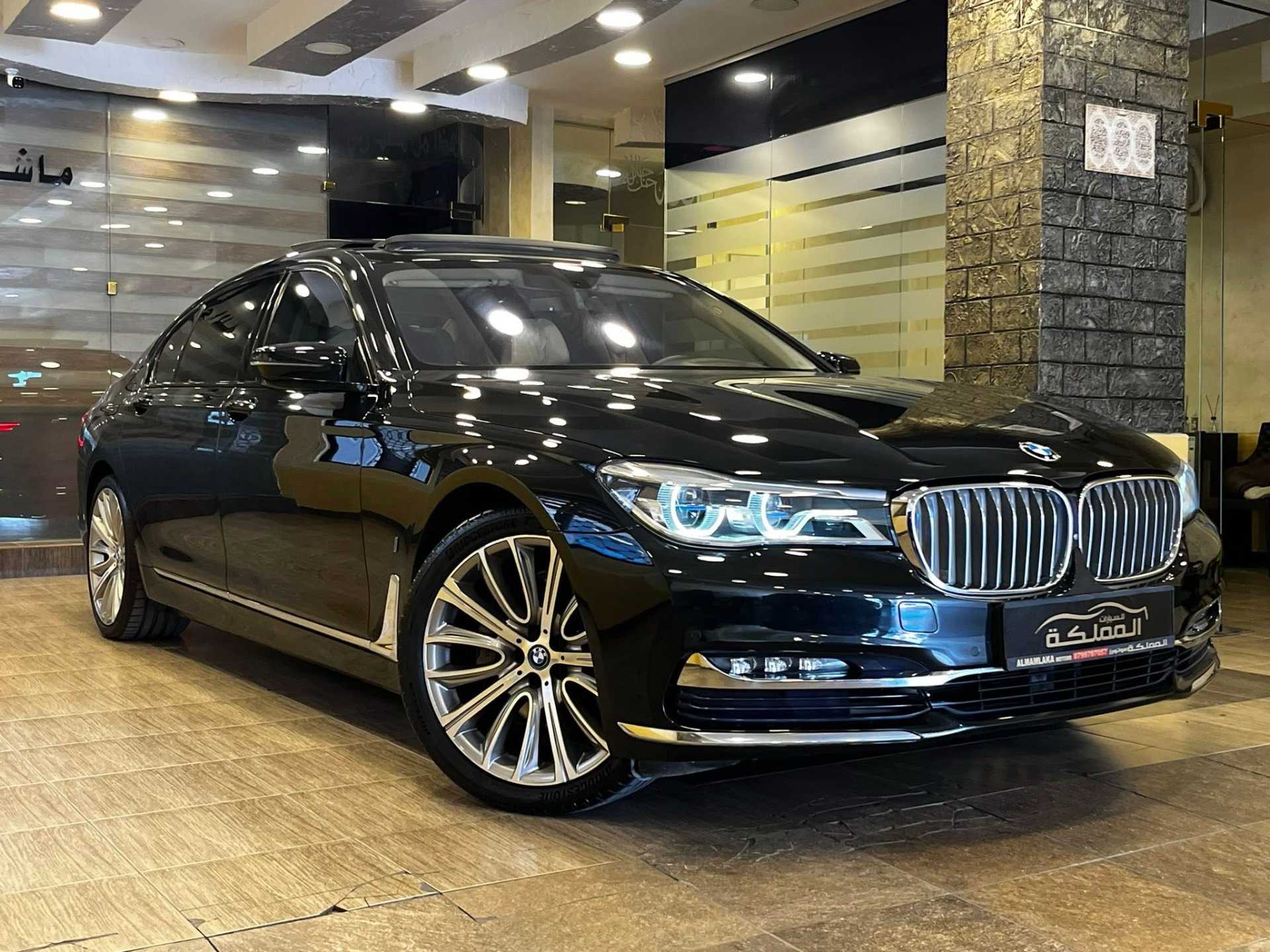 BMW 740 2017