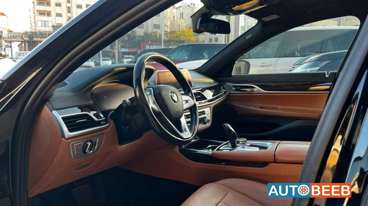 بي ام دبليو 730 2021