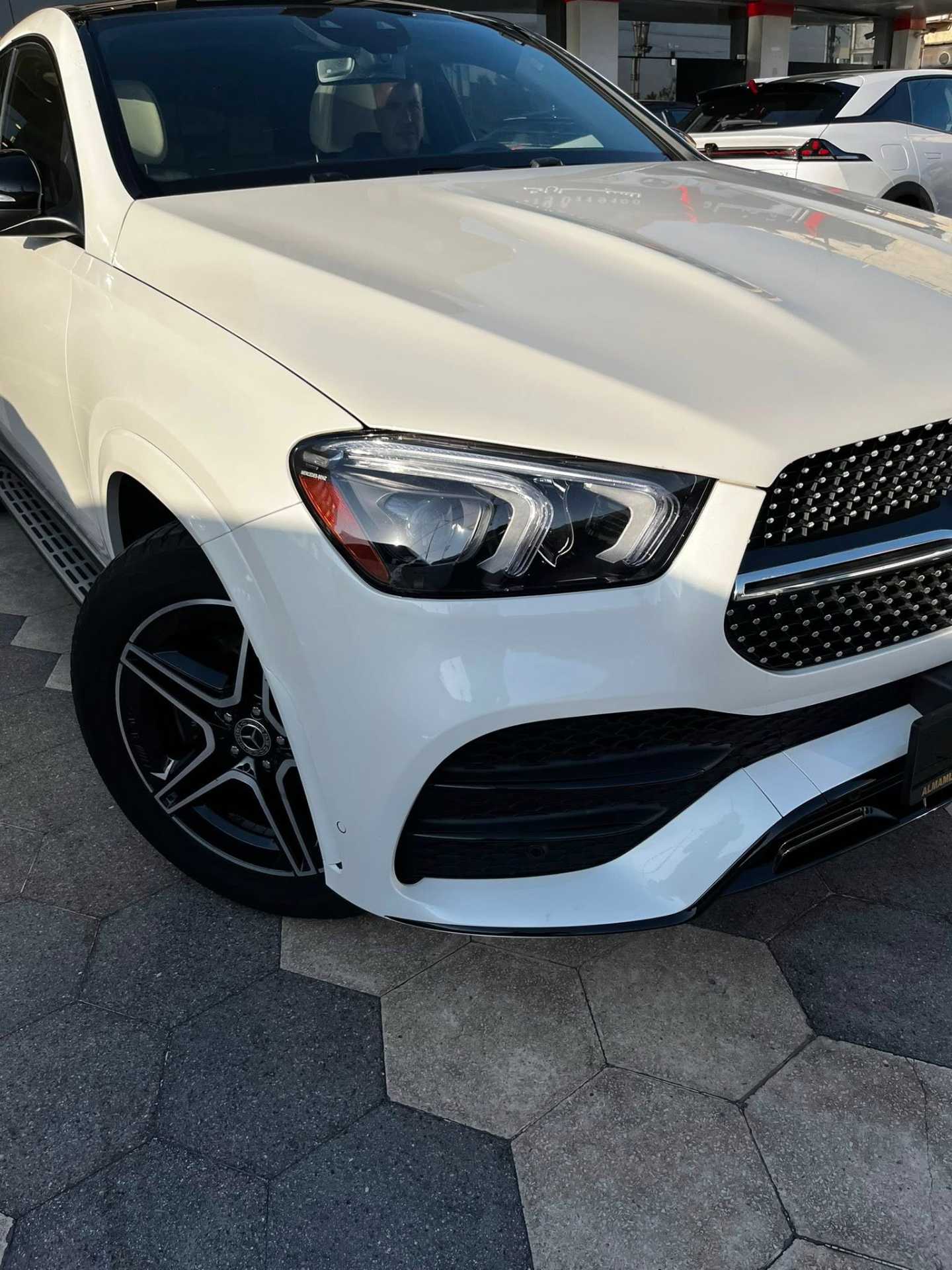 Mercedes Benz GLE450 2023