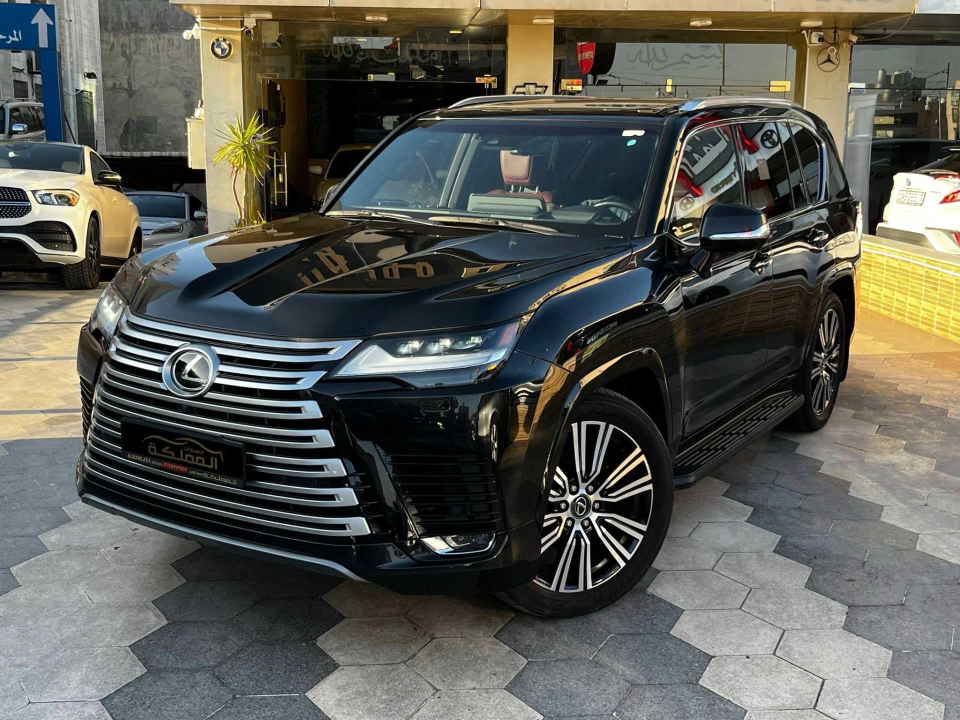 Lexus LX600 2023