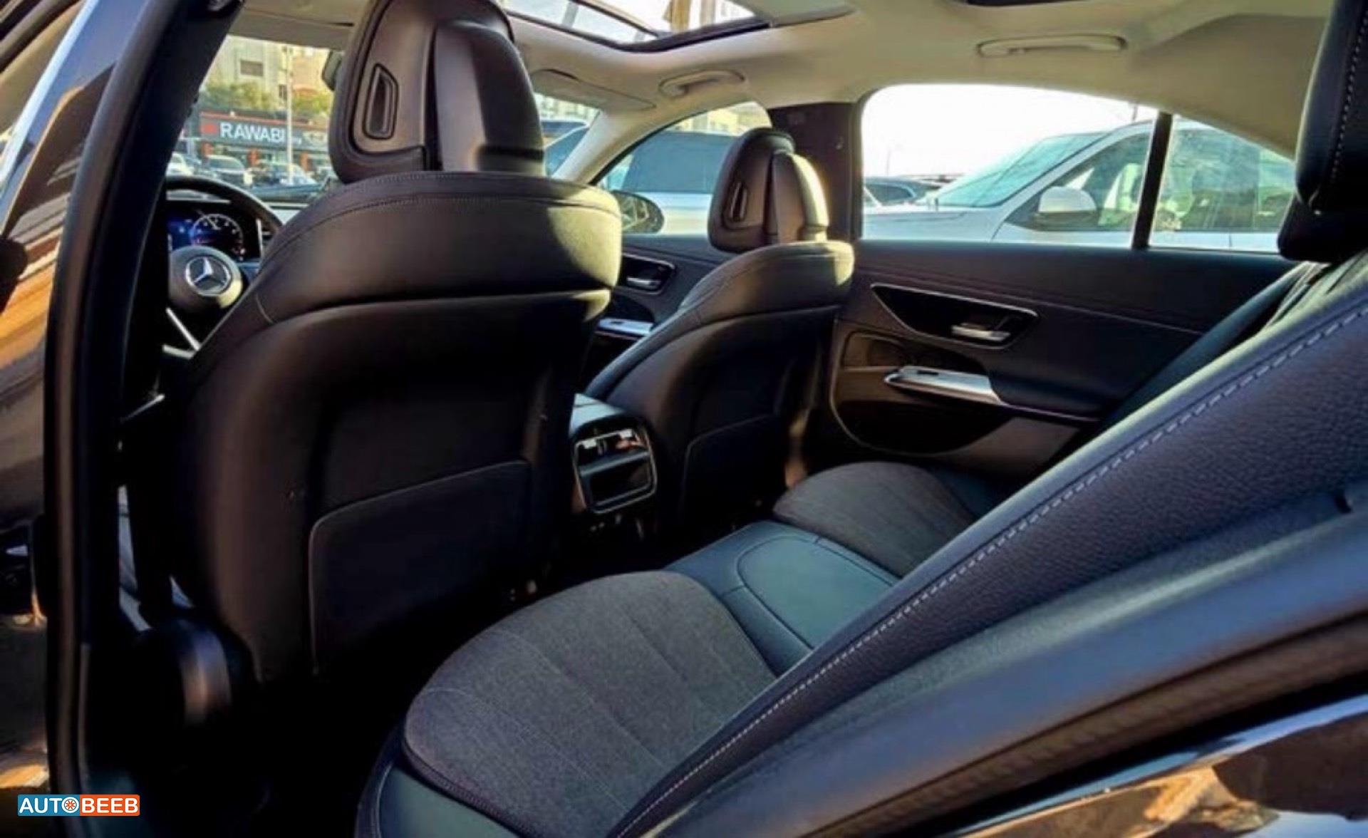 Mercedes Benz E200 2024