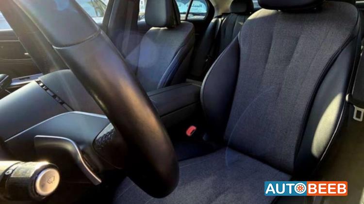 Mercedes Benz E200 2024