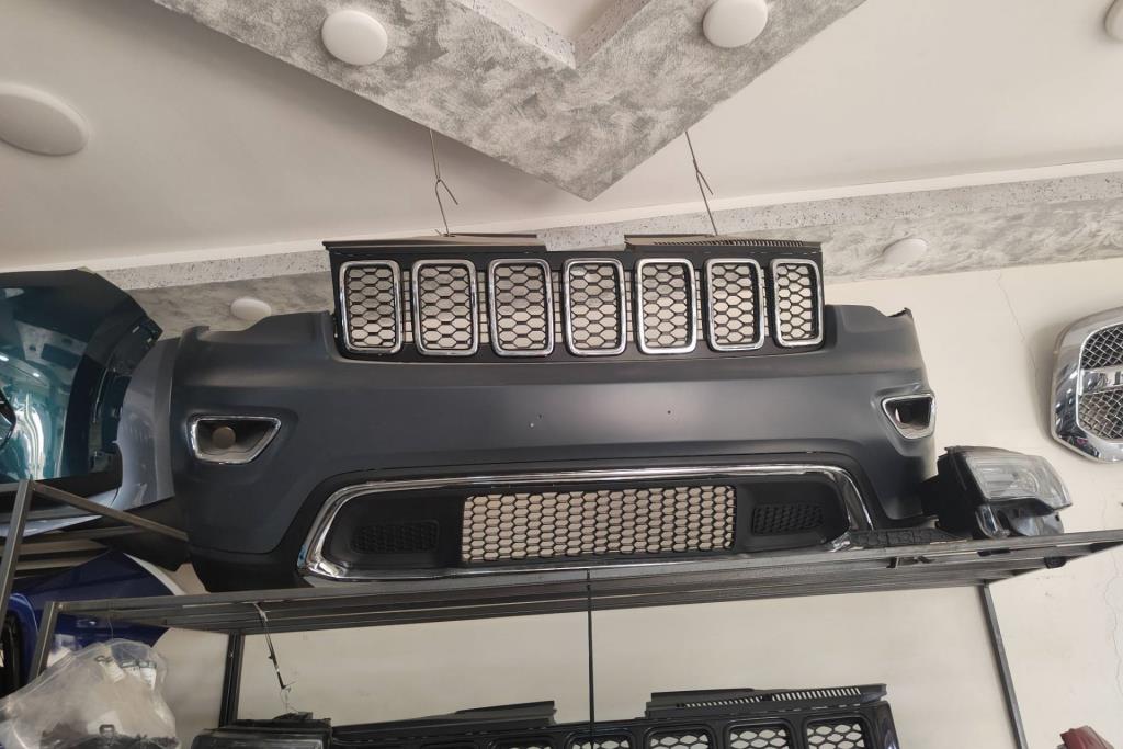 طمبون امامي جيب جراند شيروكي 2017 2018 2016