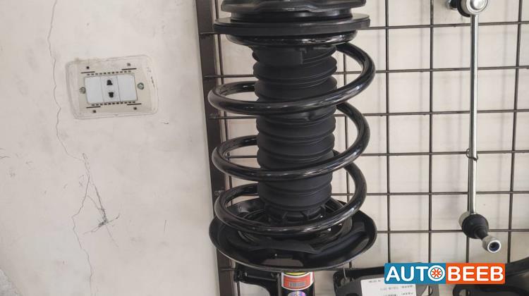  Shock Absorber Toyota Camry