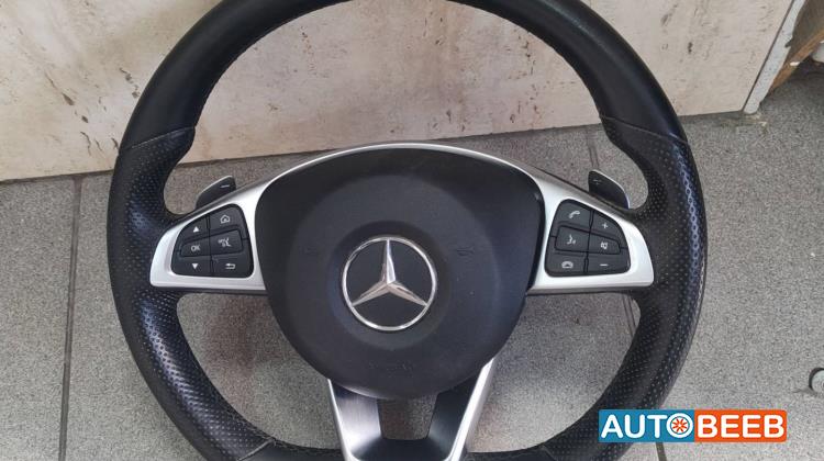 Cabin  Steering Wheel Mercedes Benz E200