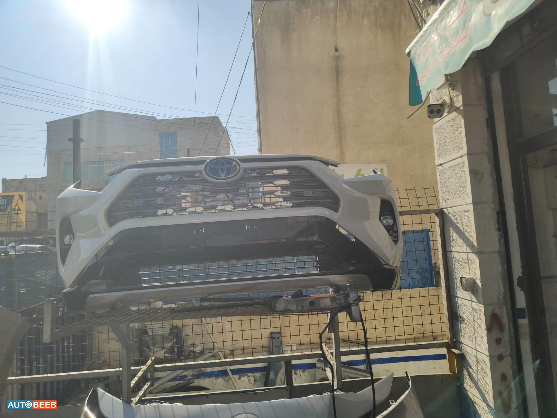 Body  Bumper Toyota RAV4