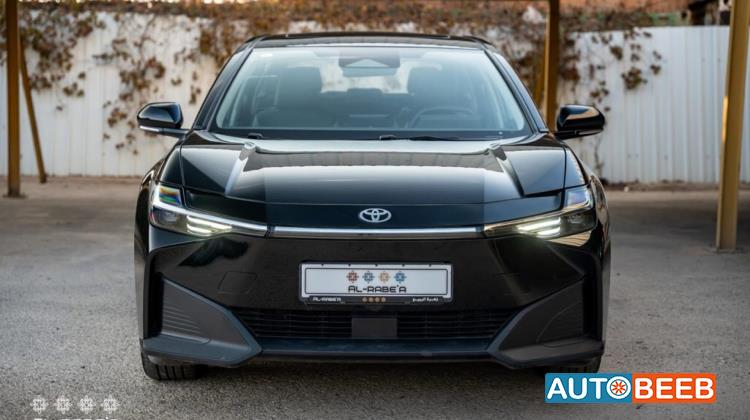 تويوتا bZ3X 2023