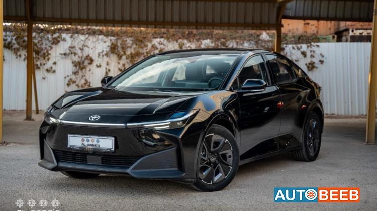 تويوتا bZ3X 2023