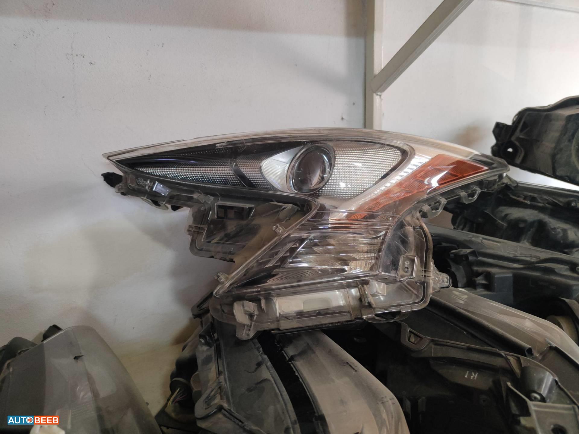 Lights Front light Toyota Prius