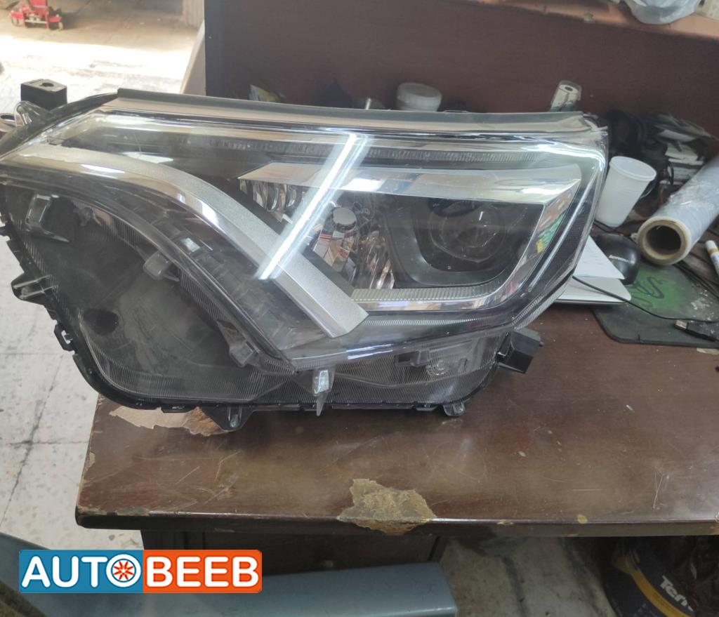 Lights Front light Toyota RAV4