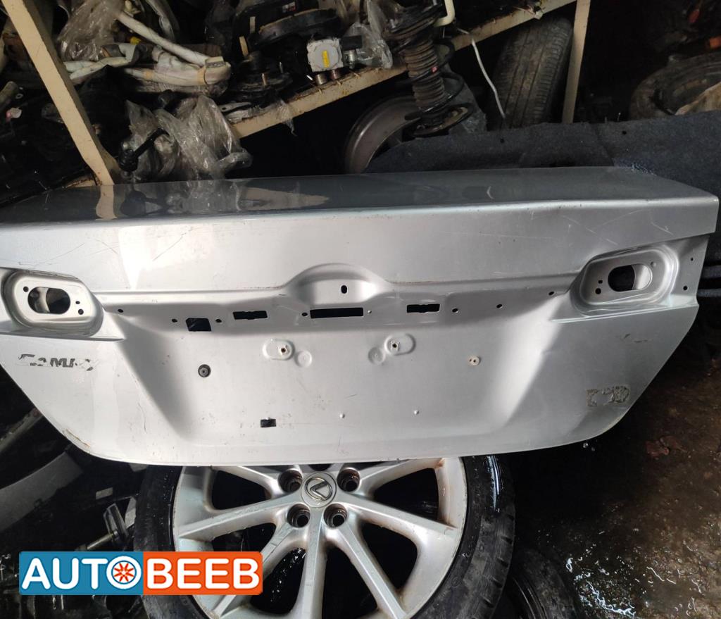 Body  Trunk Toyota Camry
