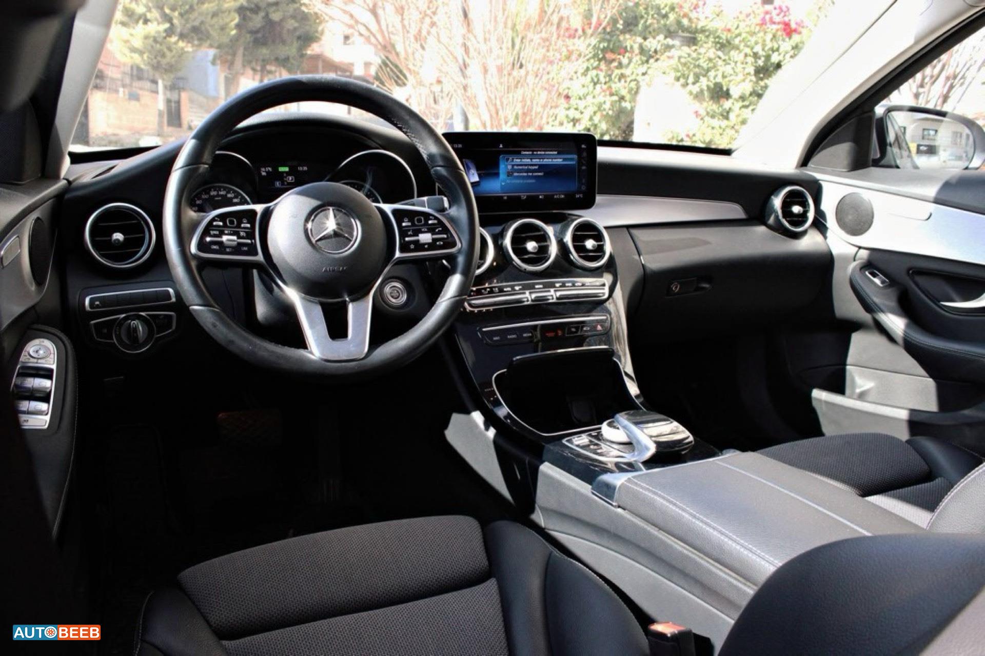 Mercedes Benz C200 2021