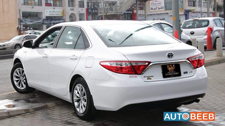 Toyota Camry 2015