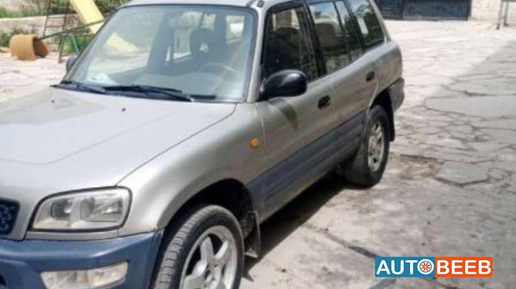 Toyota RAV4 1999