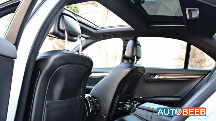 Mercedes Benz C200 2009