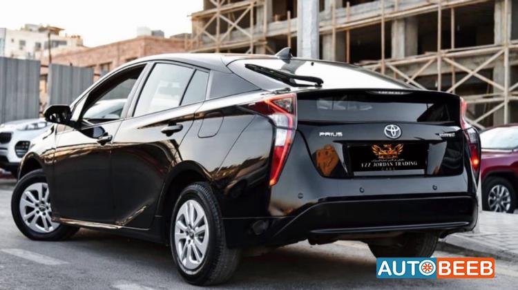 Toyota Prius 2017