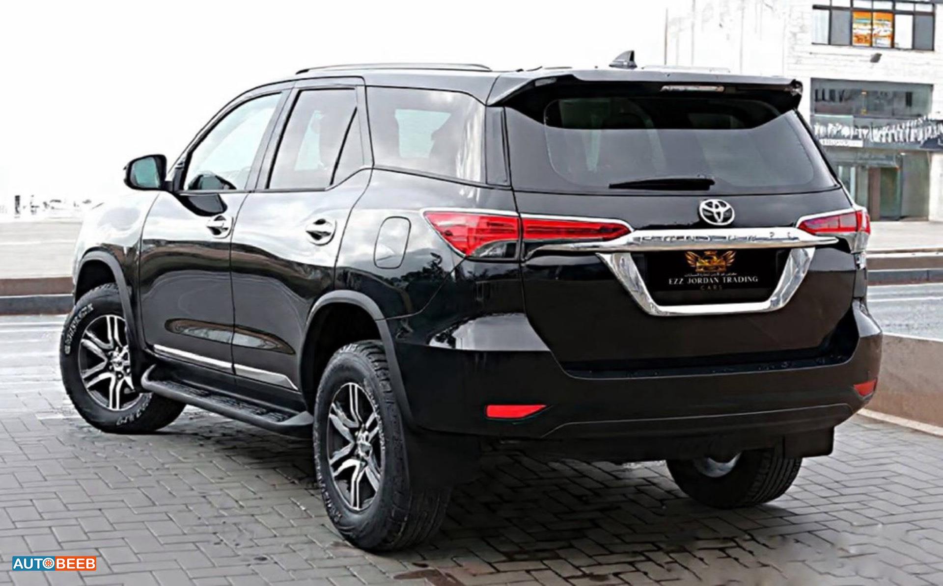 Toyota Fortuner 2016