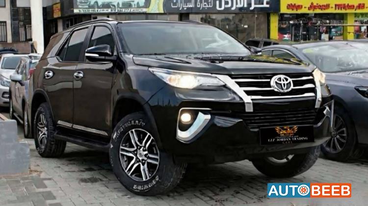 Toyota Fortuner 2016
