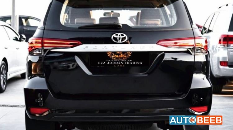 Toyota Fortuner 2016