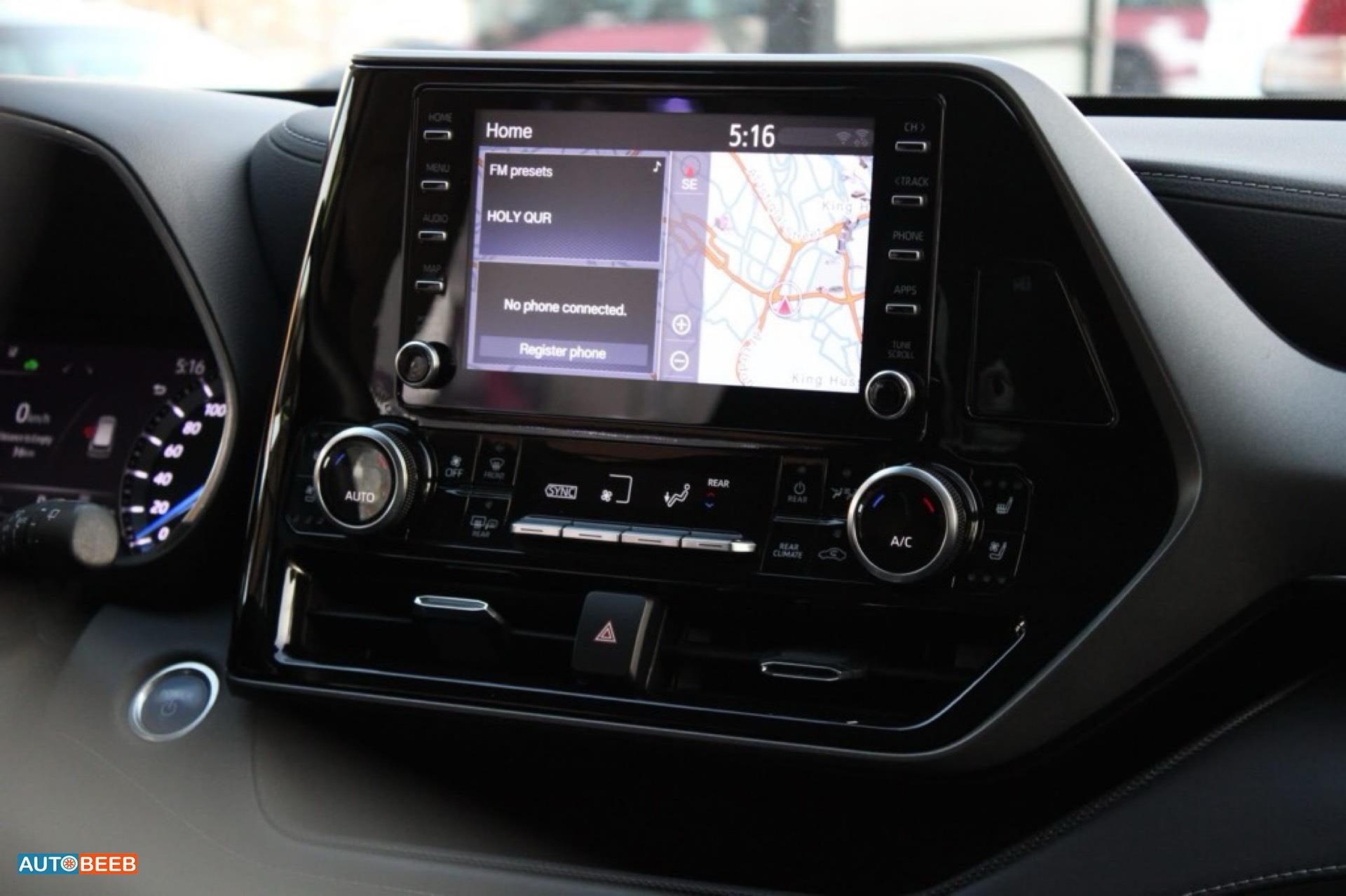 Toyota Highlander 2021