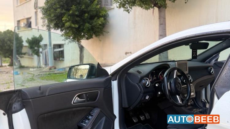 Mercedes Benz CLA180 2018