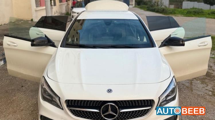 Mercedes Benz CLA180 2018