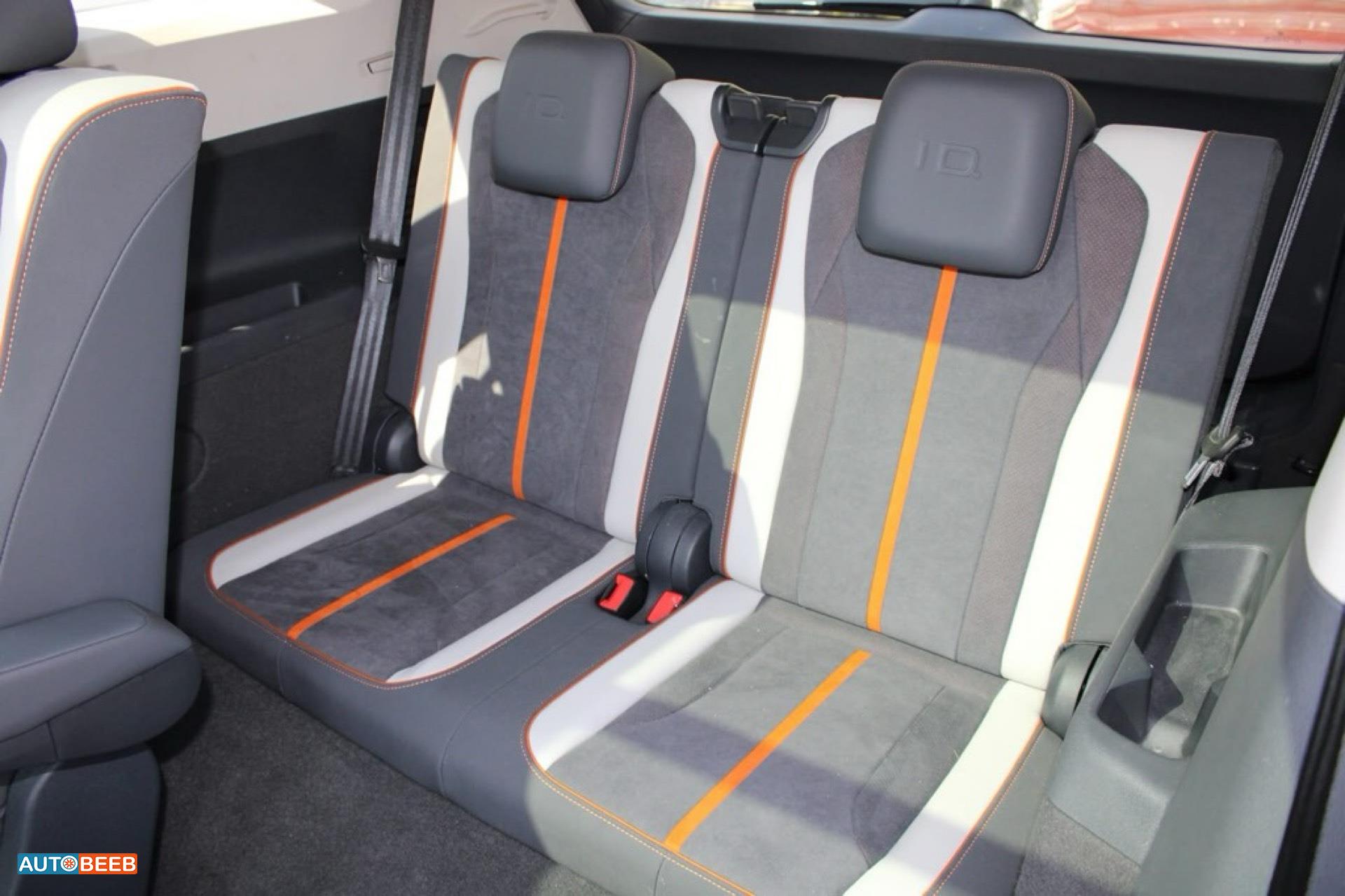 Volkswagen ID.6 2022