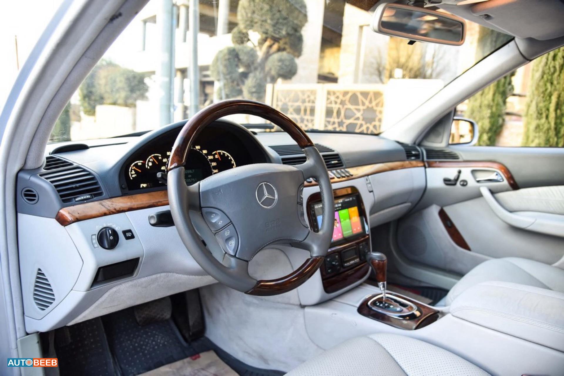 Mercedes Benz S320 2001