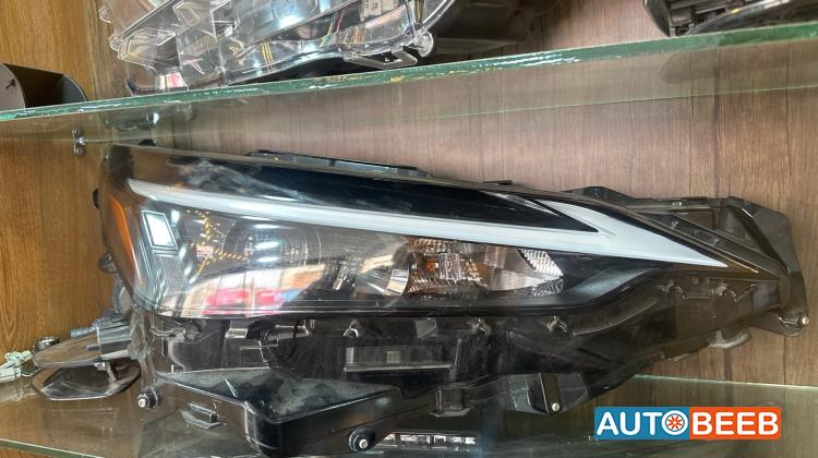 Lights Front light Lexus NX350