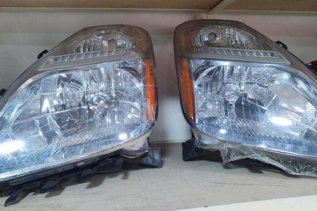 Lights Front light Toyota Prius