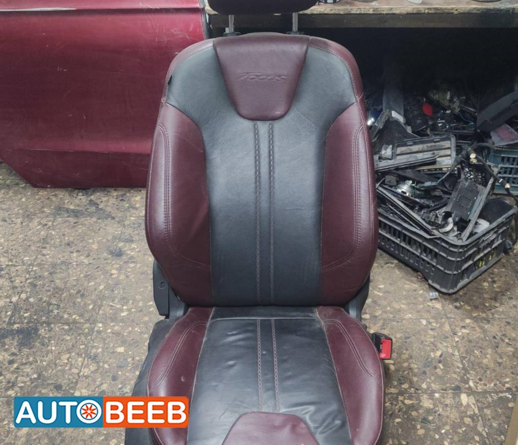 Cabin  Steering Wheel Ford Focus