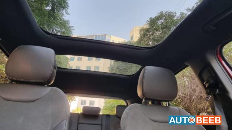 مرسيدس بنز EQA300 2022