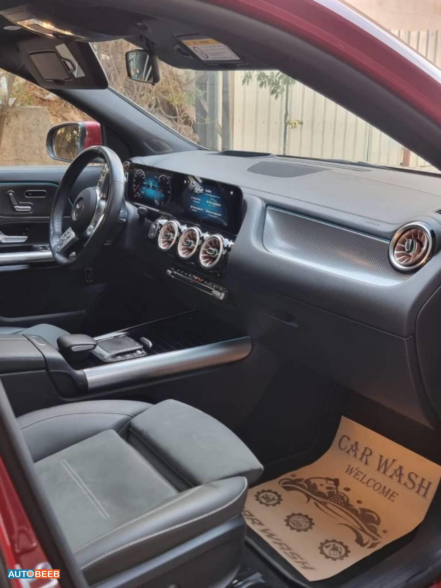 مرسيدس بنز EQA300 2022