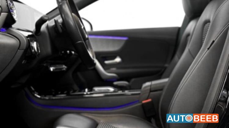 Mercedes Benz CLA250 2021